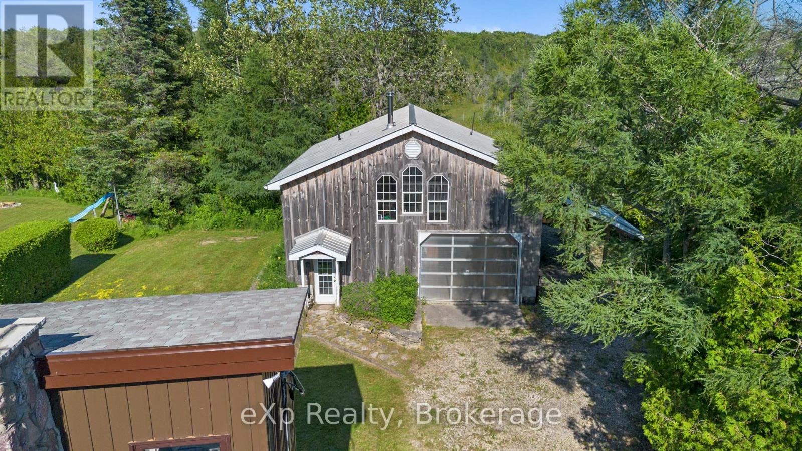 329 Bay Street, South Bruce Peninsula, Ontario  N0H 2T0 - Photo 3 - X12264570