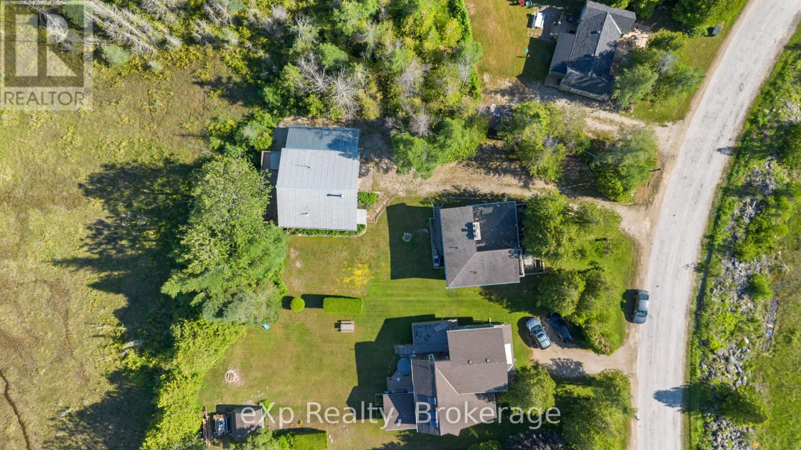 329 Bay Street, South Bruce Peninsula, Ontario  N0H 2T0 - Photo 8 - X12264570