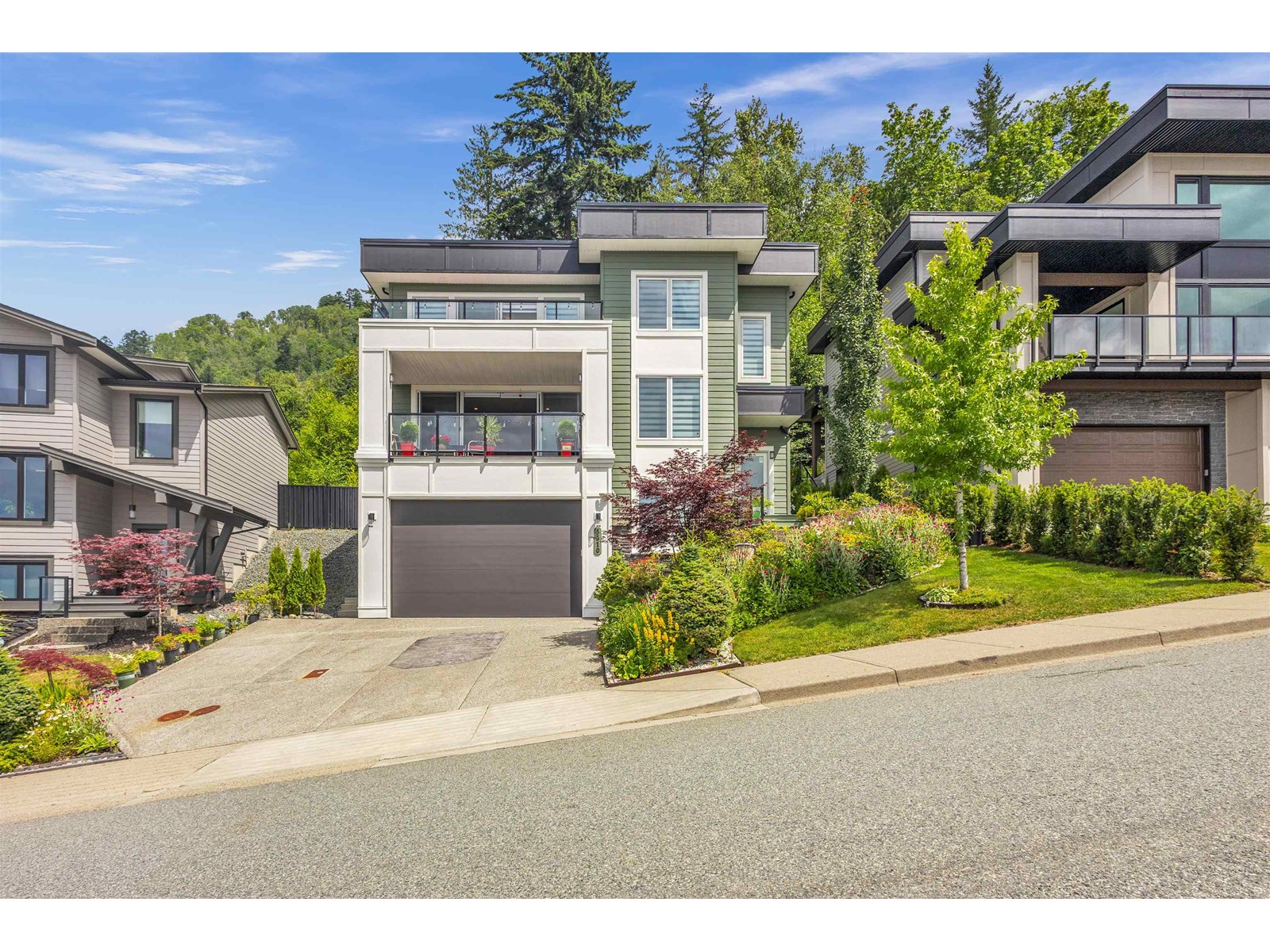 Property at 5510 MACLACHLAN PLACE image 1