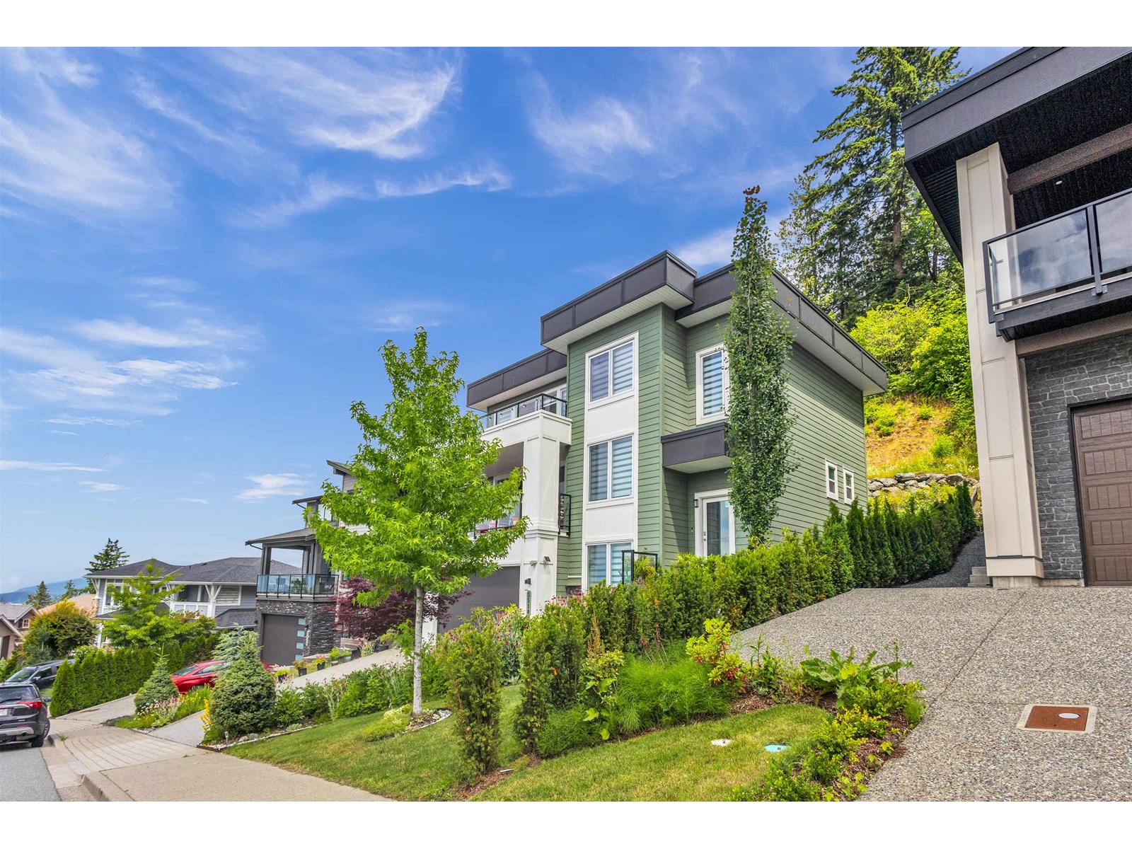 Property at 5510 MACLACHLAN PLACE image 3