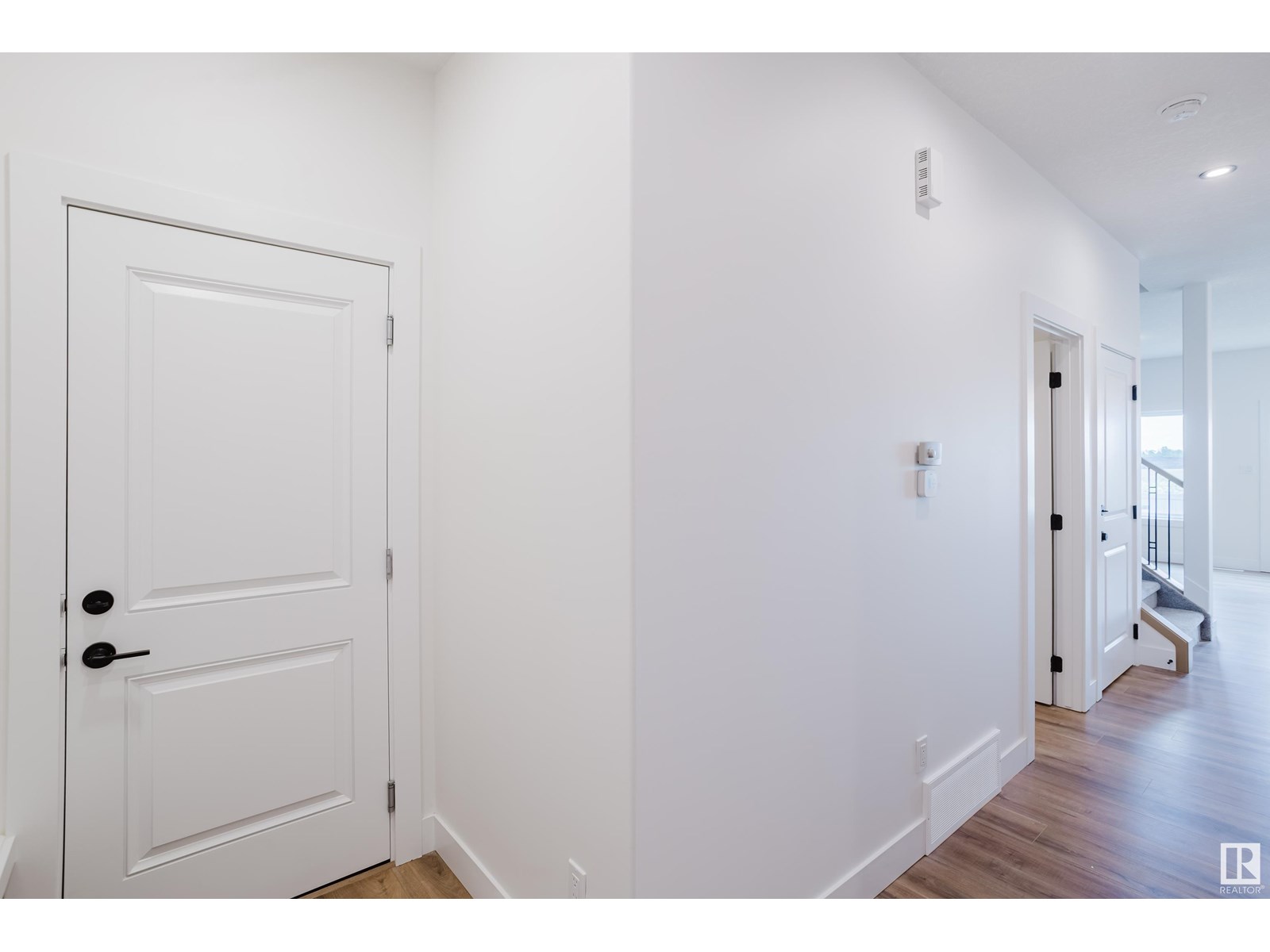 Property at 18903 24 AV NW image 4