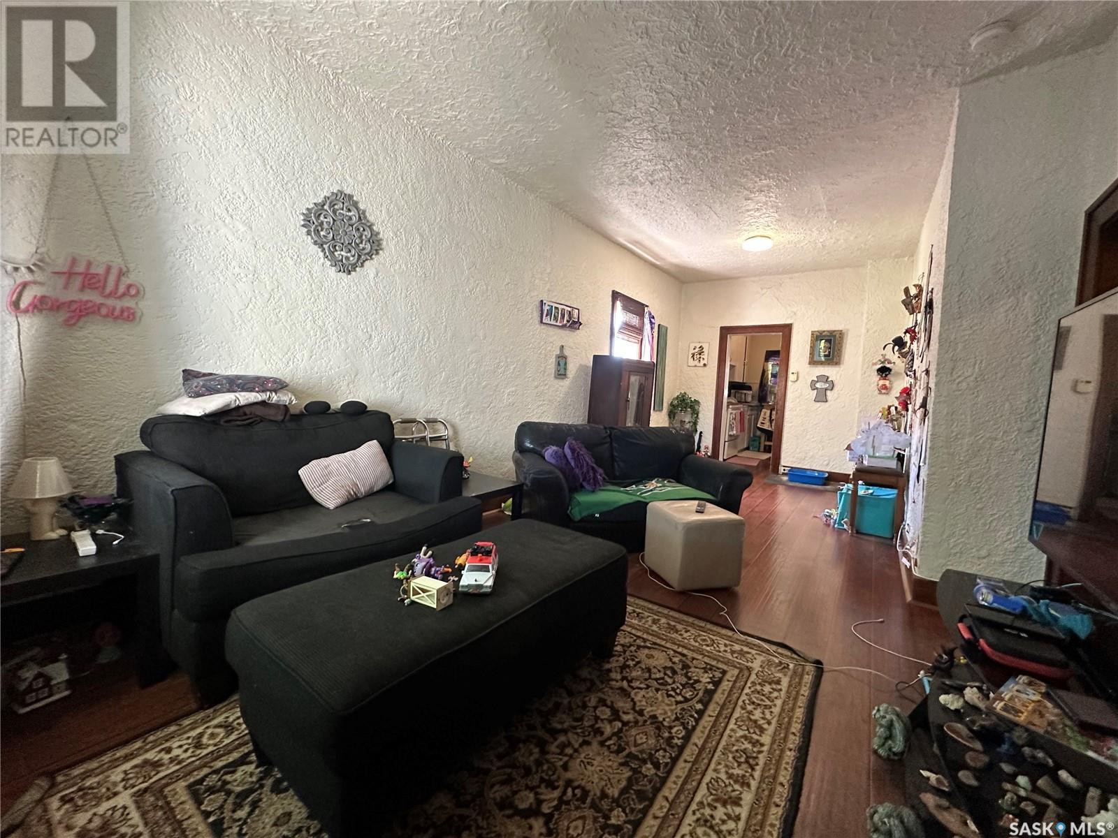 Property at 1750 Ottawa STREET image 4