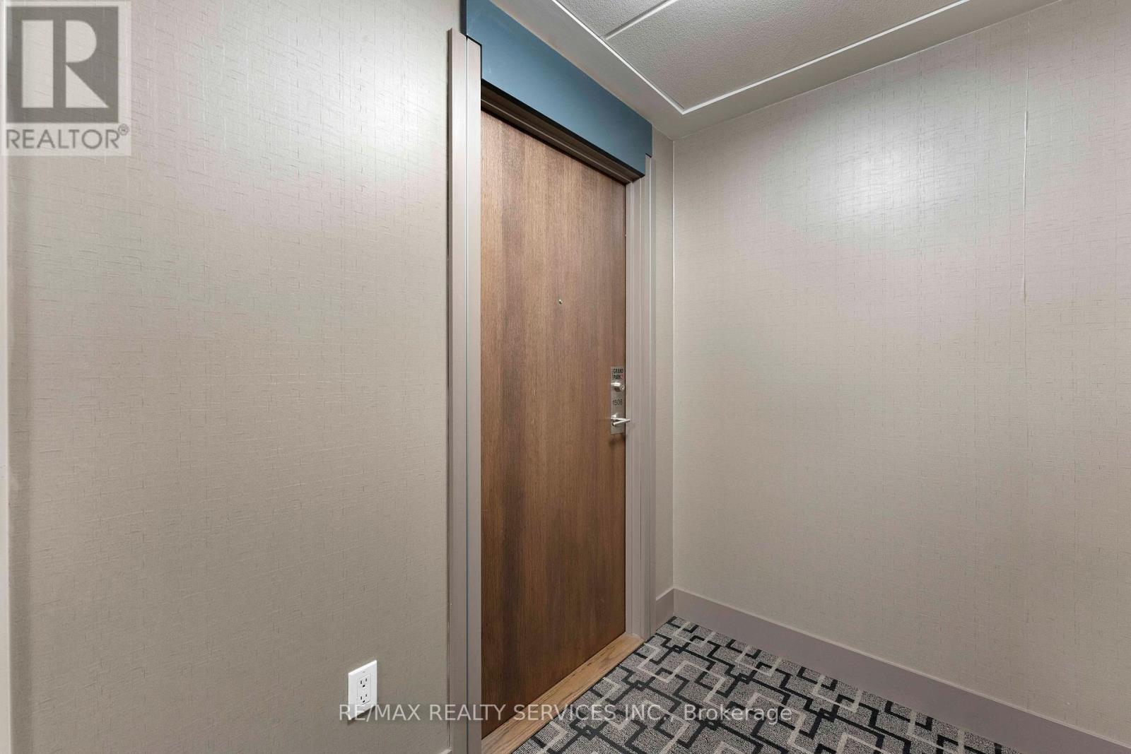 1506 - 3975 Grand Park Drive, Mississauga (City Centre), Ontario  L5B 0K4 - Photo 3 - W12264552
