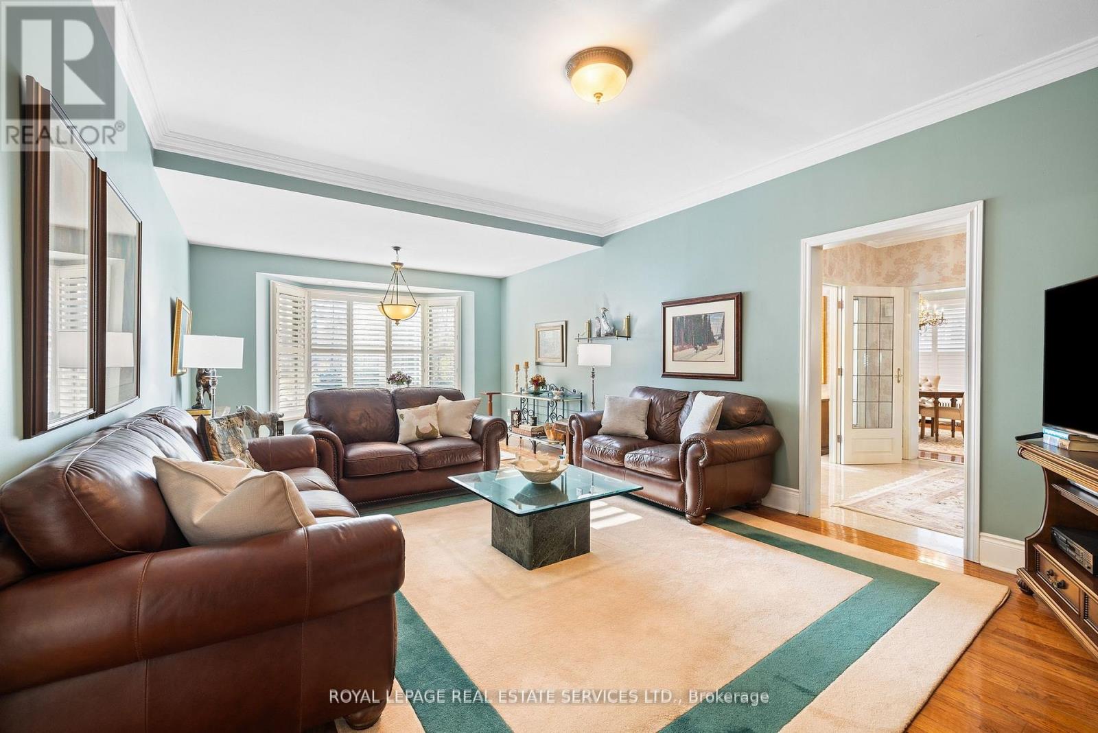 70 Leggett Avenue, Toronto, Ontario  M9P 1X4 - Photo 12 - W12264565