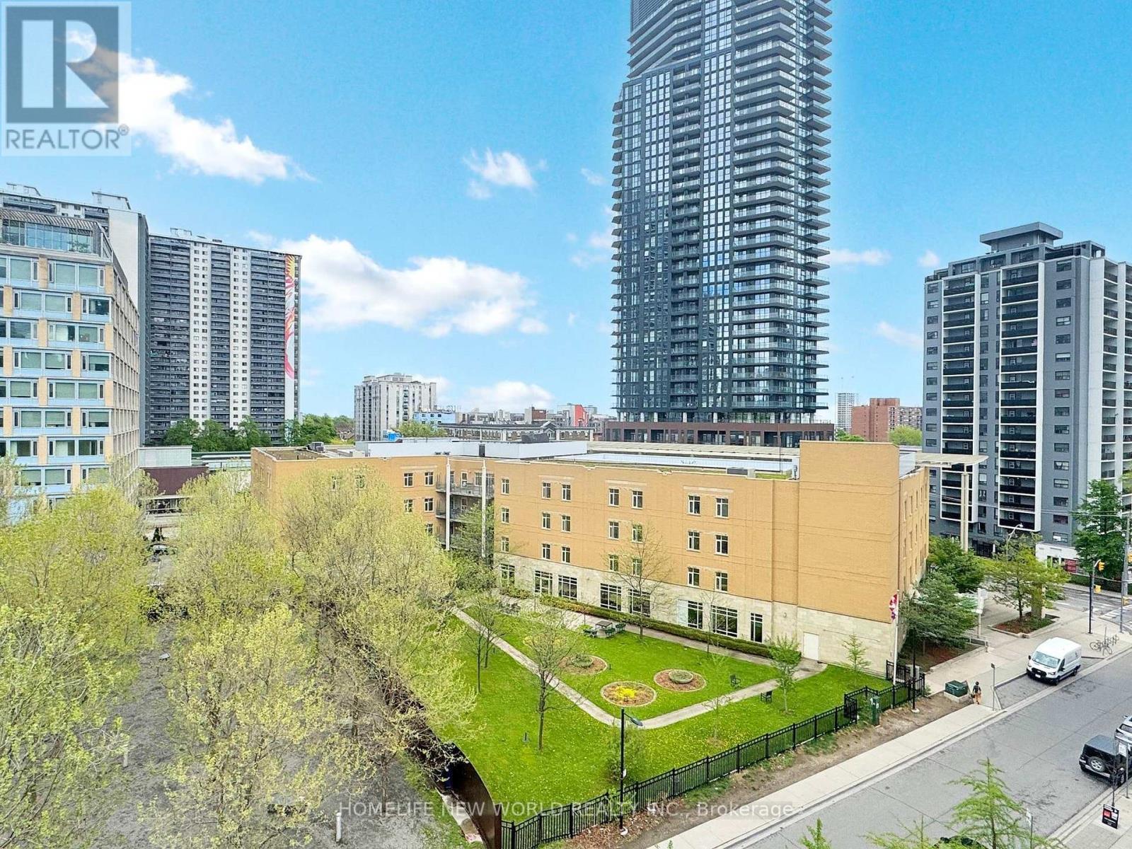 621 - 120 Homewood Avenue, Toronto, Ontario  M4Y 2J3 - Photo 29 - C12264594
