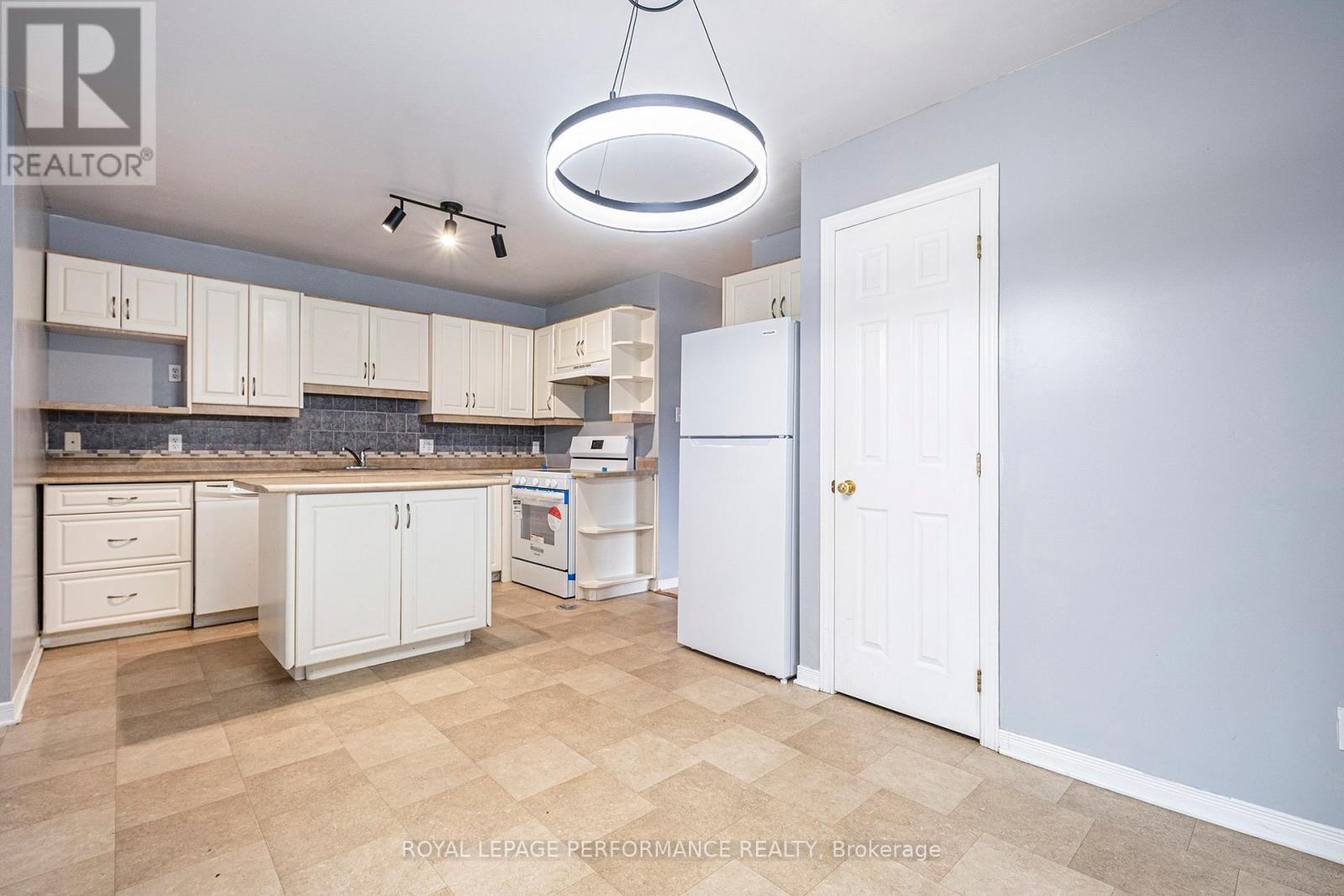 2171 Glen Brook Drive, Cornwall, Ontario  K6H 7N2 - Photo 13 - X12262612