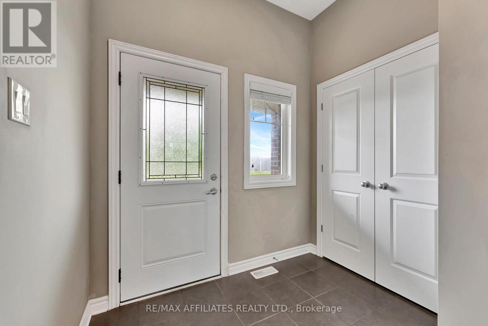 Property at 625 TRIGORIA CRESCENT image 4