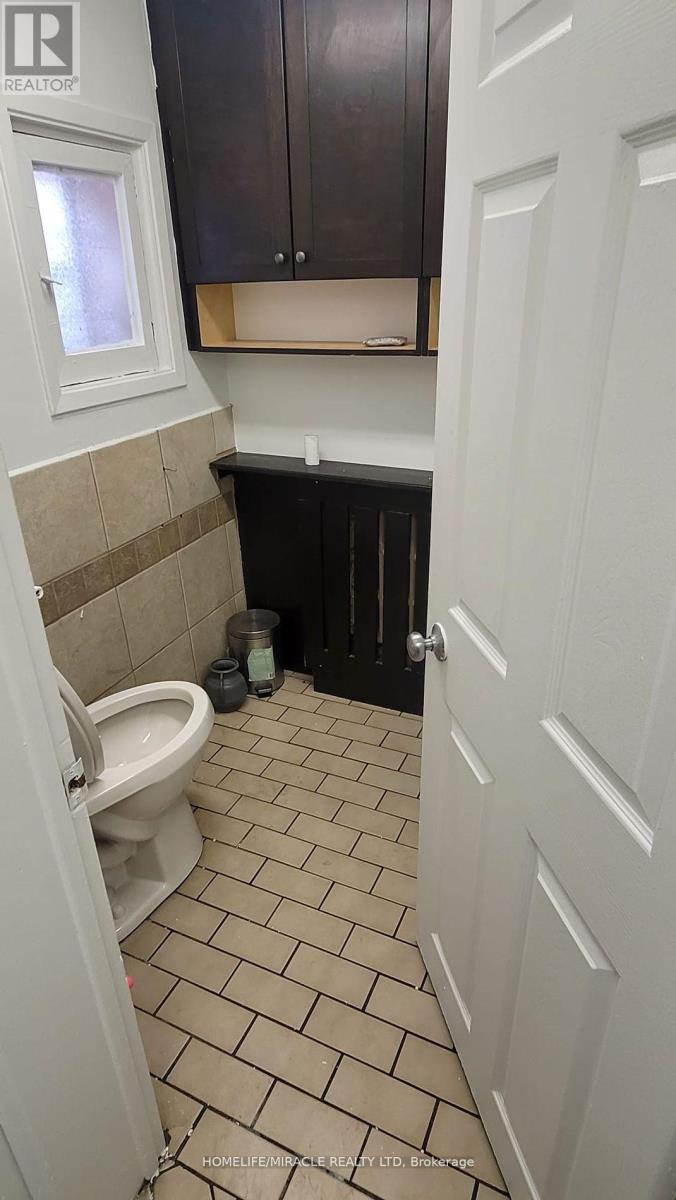 92 Bond St Street, Oshawa, Ontario  L1G 1A5 - Photo 10 - E12264633
