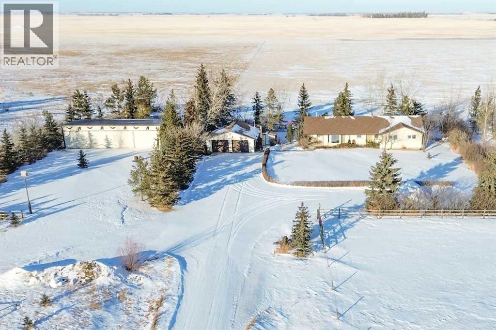 18320 TWP 39-0, botha, Alberta