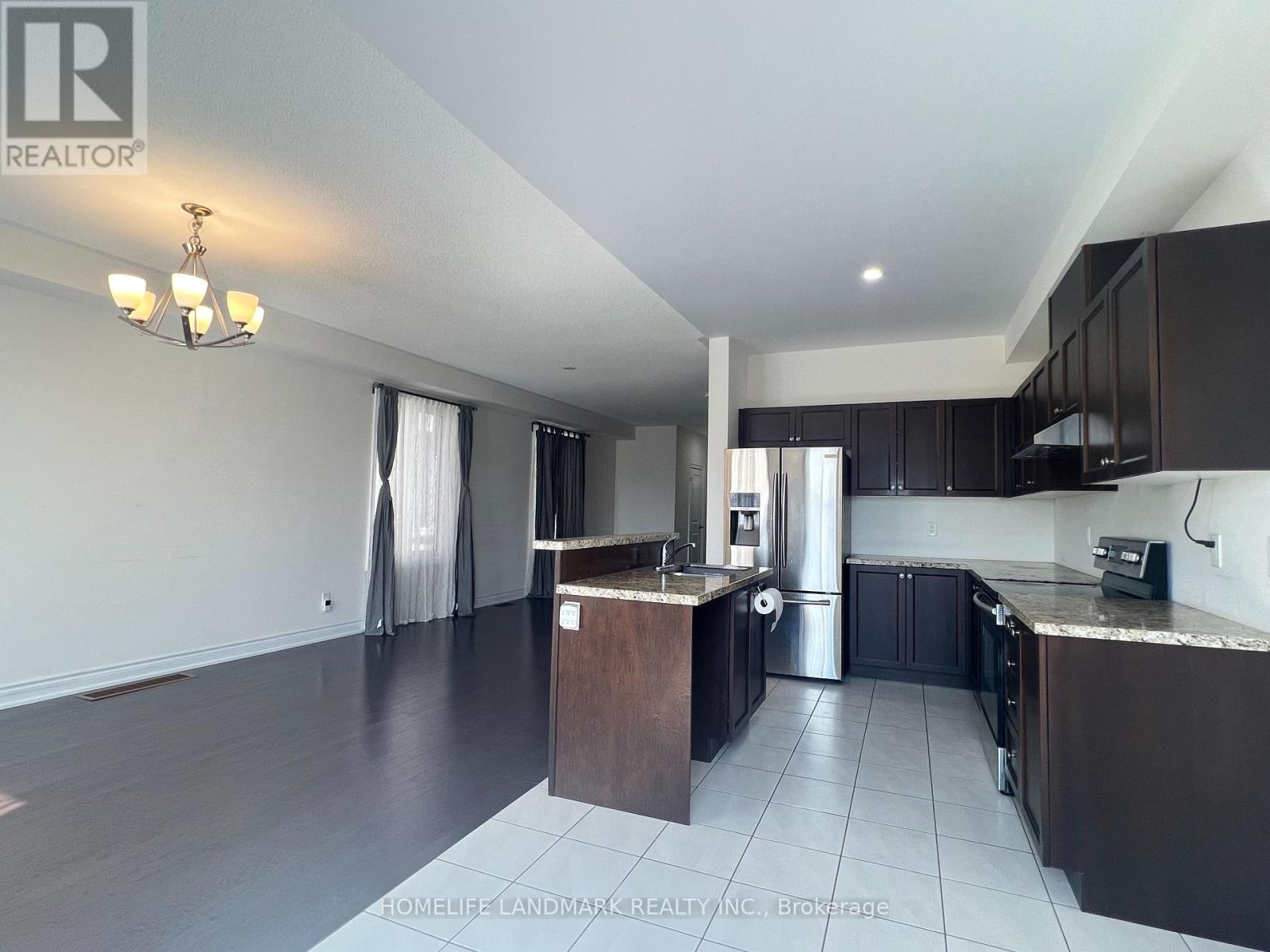 Property at 20 MAC FROST WAY image 5