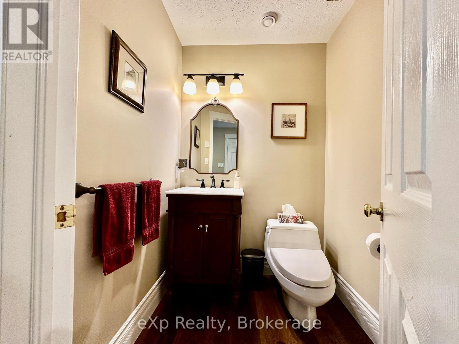 59 Maple Creek Drive, Brockton, Ontario  N0G 2V0 - Photo 28 - X12264676