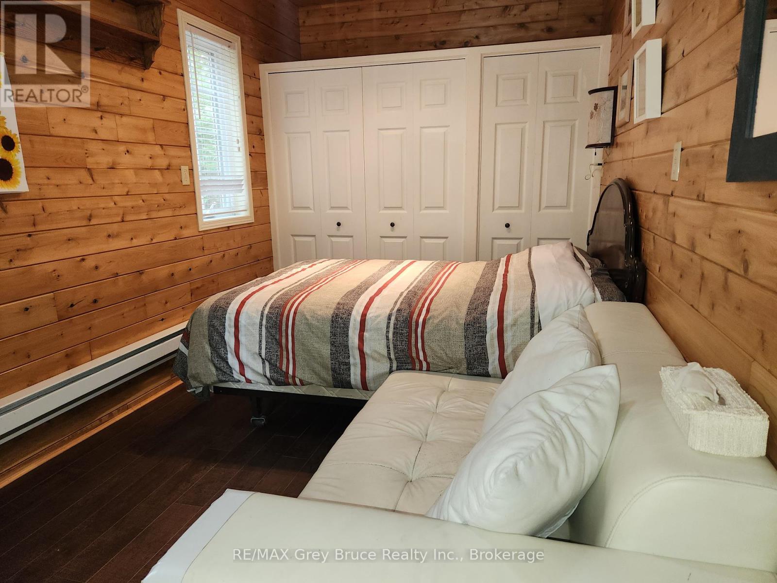 9 Hope Drive, Northern Bruce Peninsula, Ontario  N0H 1Z0 - Photo 25 - X12264679