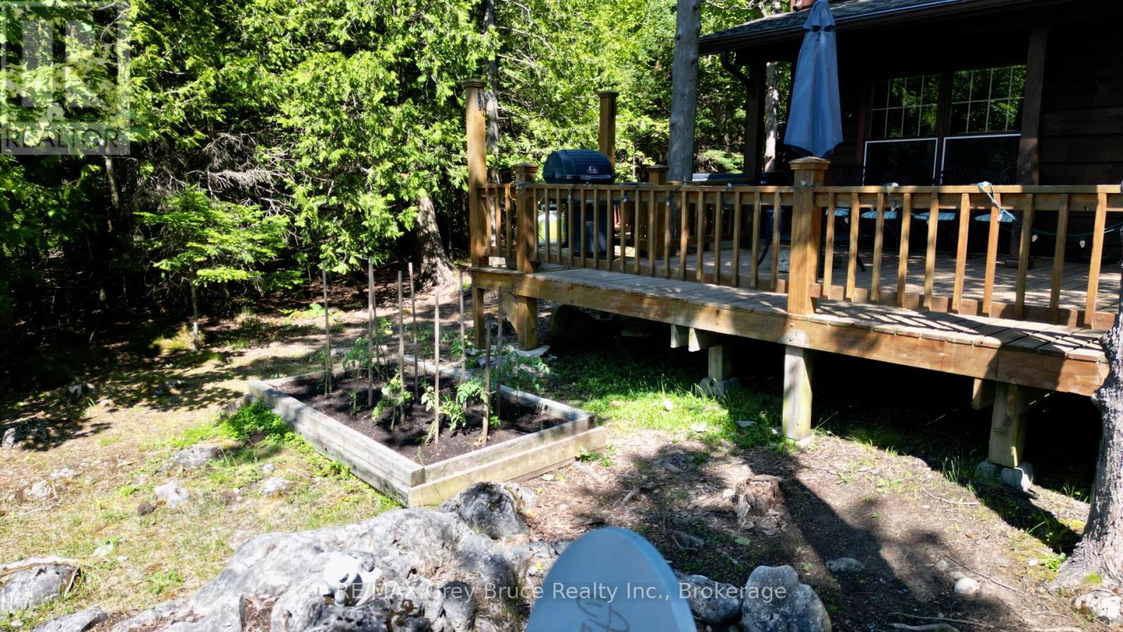 9 Hope Drive, Northern Bruce Peninsula, Ontario  N0H 1Z0 - Photo 27 - X12264679