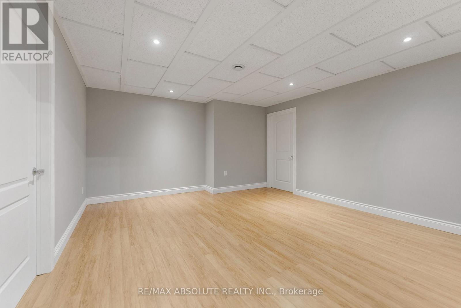 37 Fairhaven Place, Mcnab/braeside, Ontario  K7S 0B7 - Photo 49 - X12264669