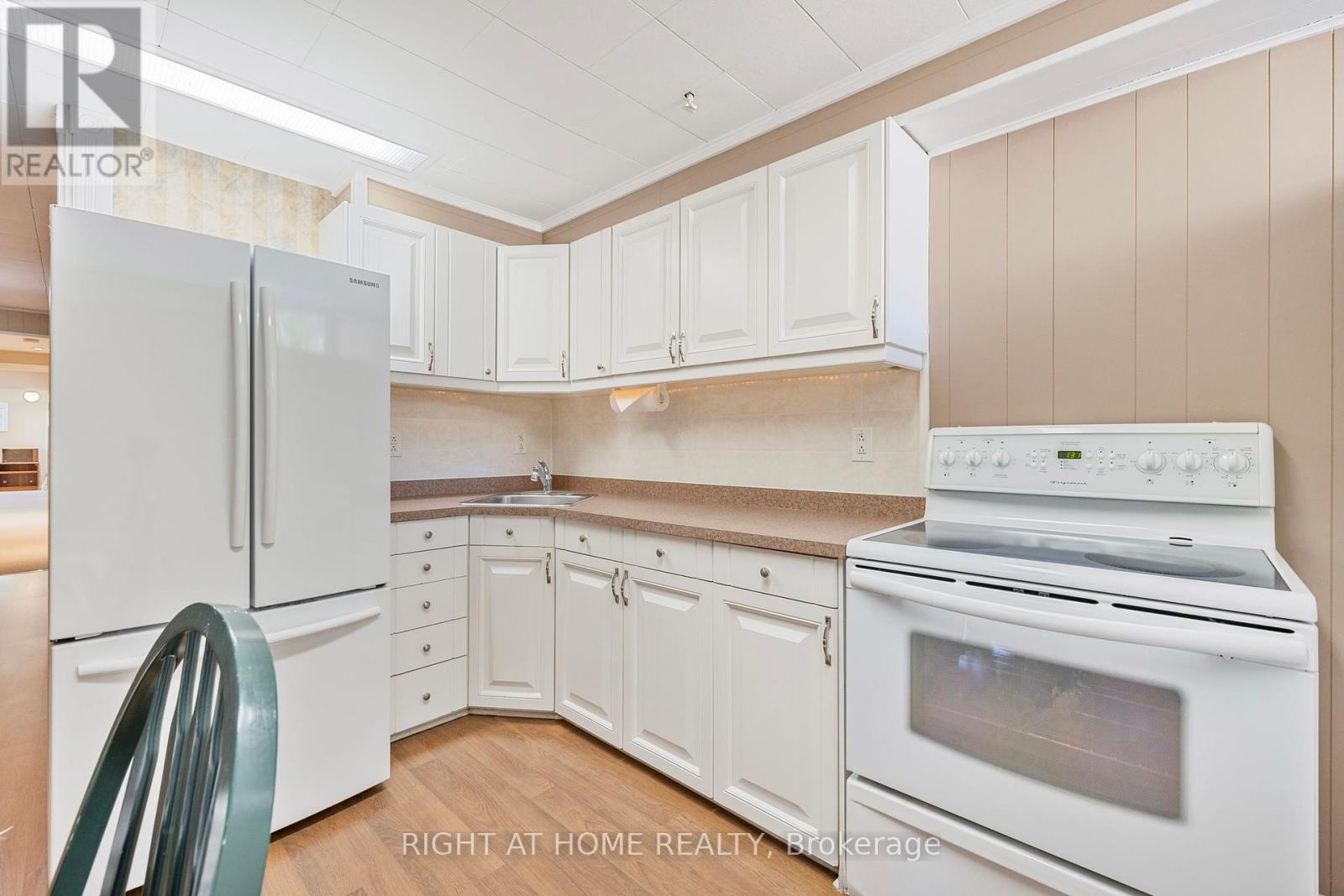 42 Valleyview Road, Brampton (Snelgrove), Ontario  L6Z 4P9 - Photo 28 - W12262085