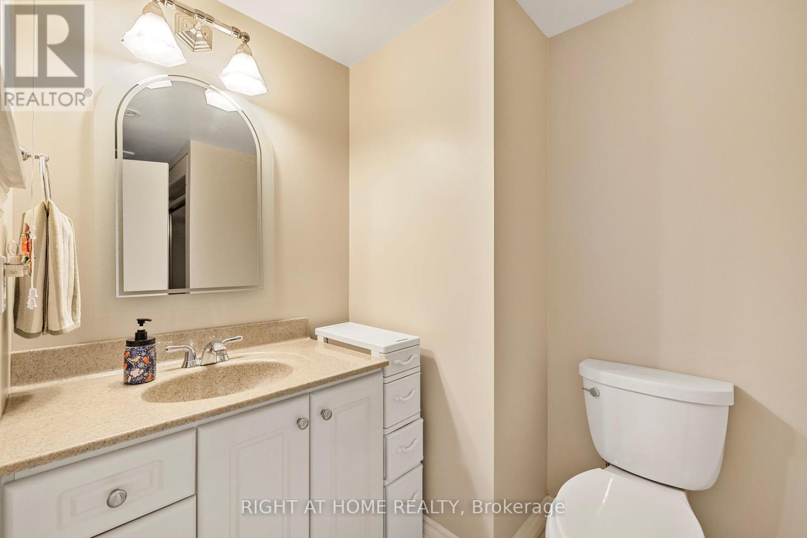 42 Valleyview Road, Brampton (Snelgrove), Ontario  L6Z 4P9 - Photo 33 - W12262085