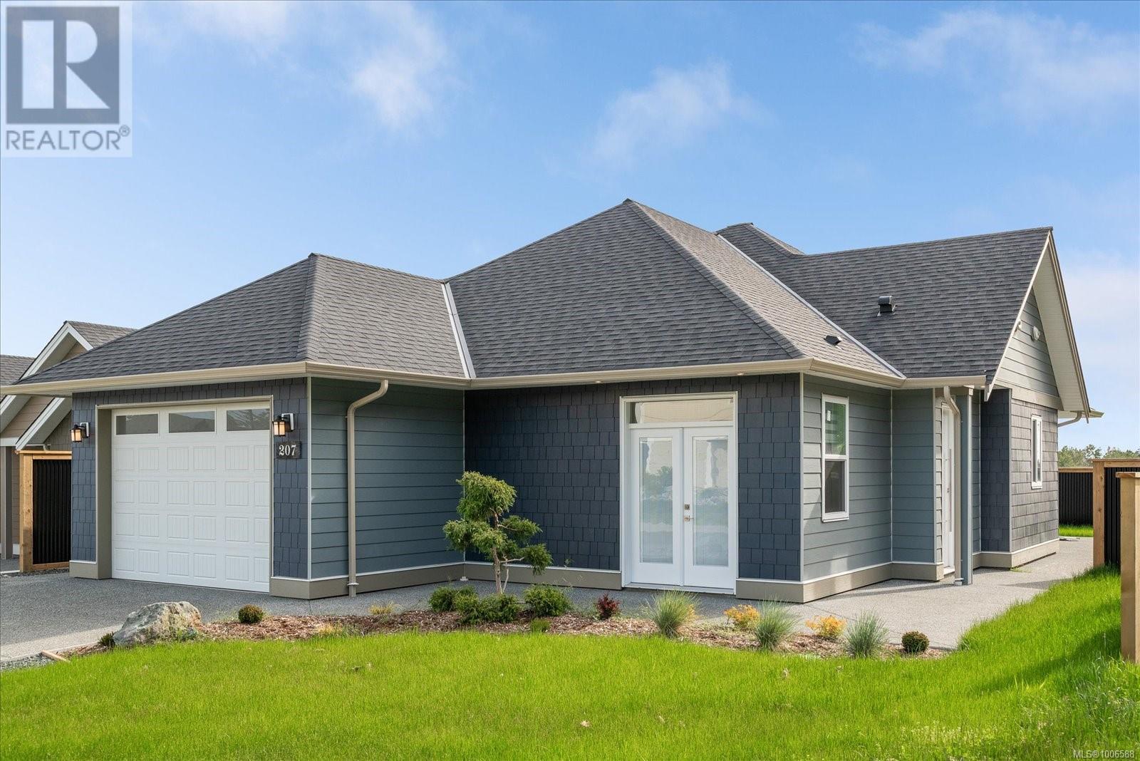 207 Dunbar Way, Parksville, British Columbia