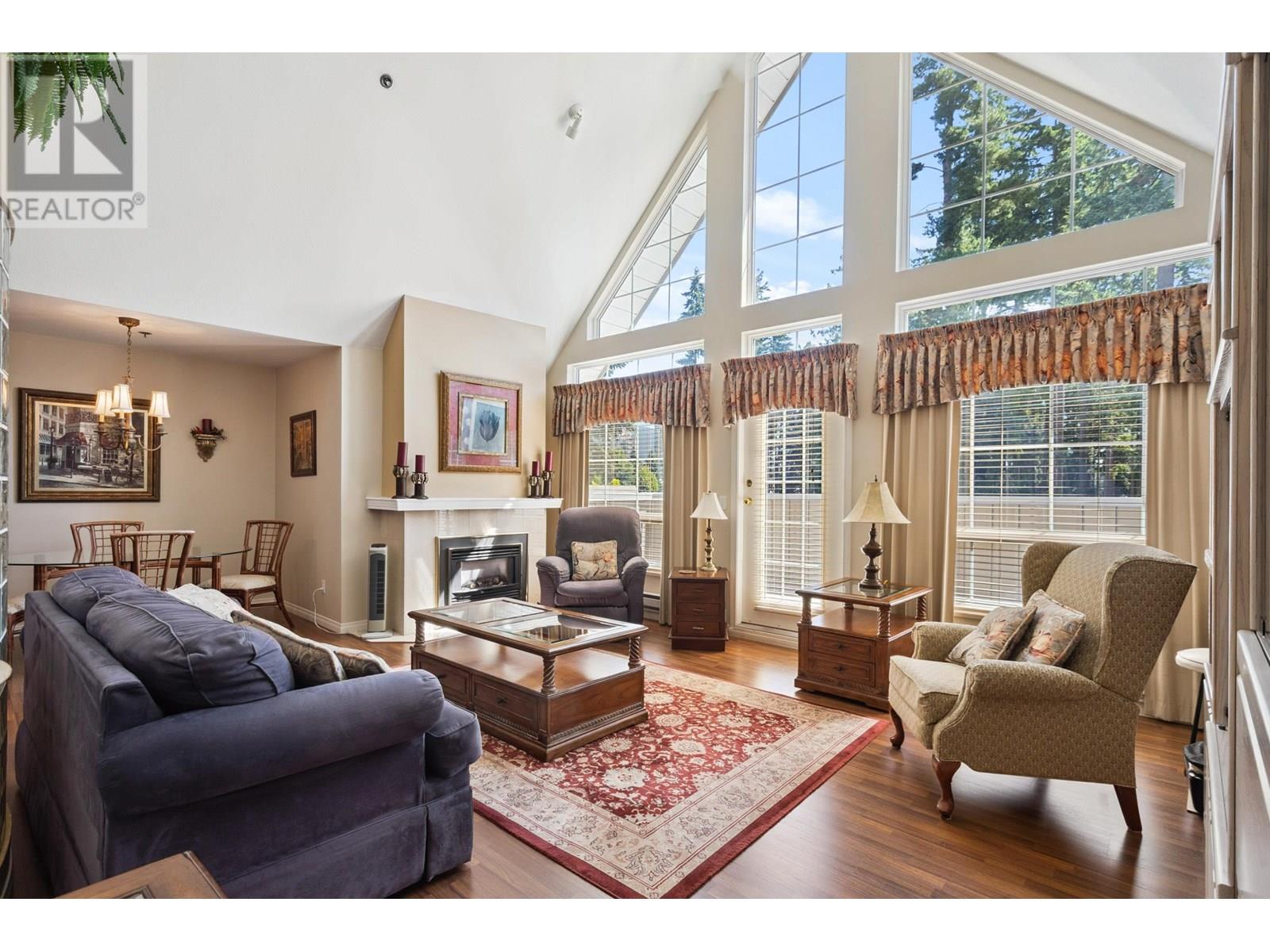 402 1154 Westwood Street, Coquitlam, British Columbia  V3B 7J1 - Photo 2 - R3022331