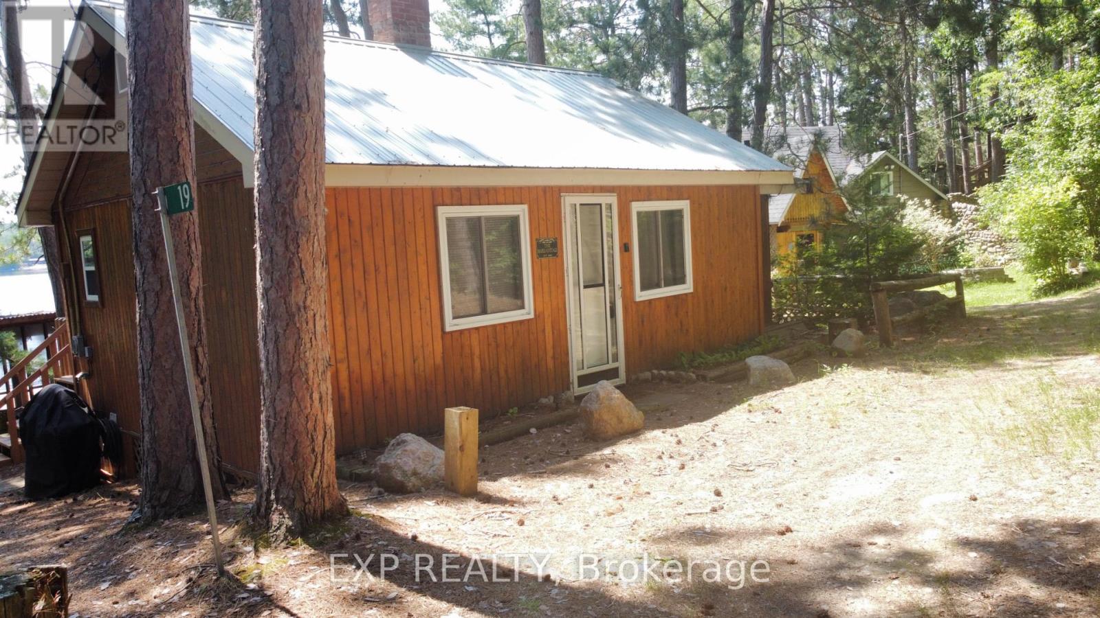 19 Gorny Lane, Madawaska Valley, Ontario  K0J 1B0 - Photo 3 - X12256867