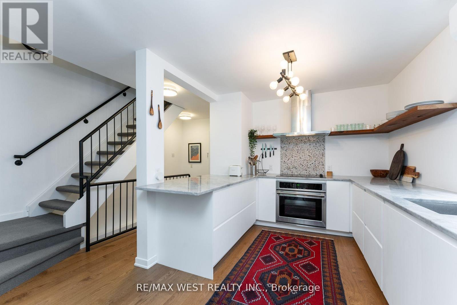 Property at 420 KINGSTON ROAD image 1