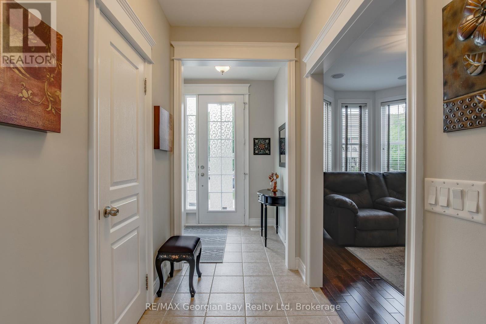 144 Wycliffe Cove, Tay, Ontario  L0K 2A0 - Photo 16 - S12264775