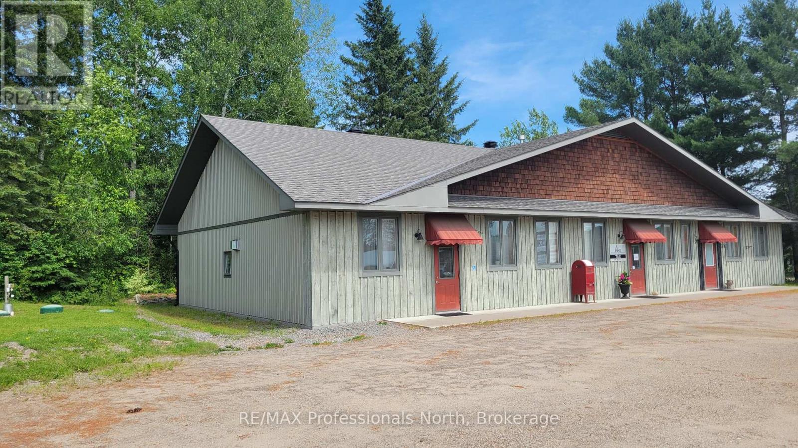 C - 60 Ontario Street, Burk's Falls, Ontario  P0A 1C0 - Photo 10 - X12254137