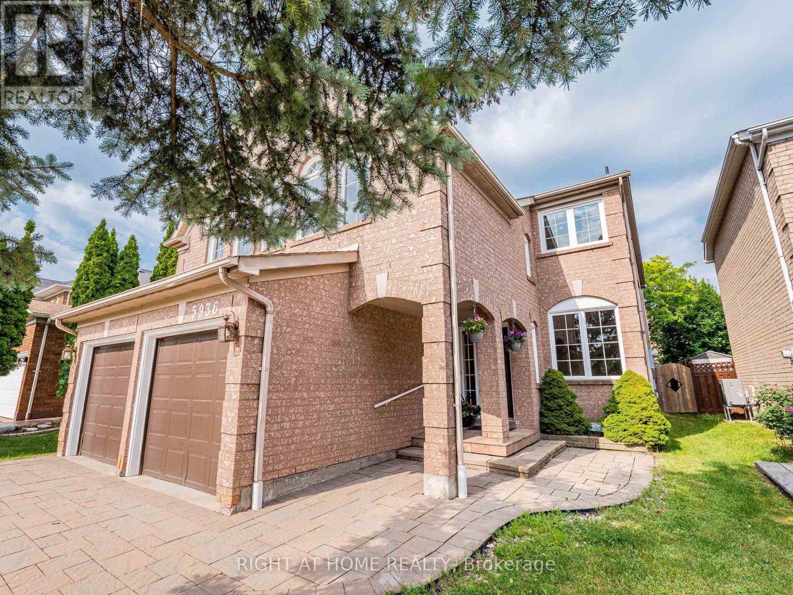 Property at 5936 GREENSBORO DRIVE image 3