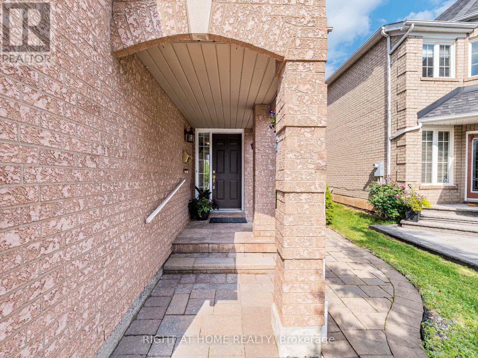 Property at 5936 GREENSBORO DRIVE image 4