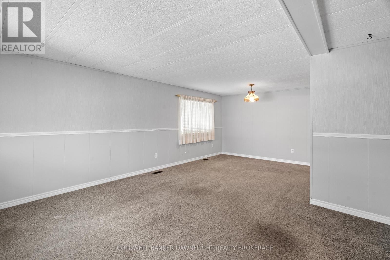 12 Redford Drive, South Huron (Exeter), Ontario  N0M 1S3 - Photo 11 - X12262581