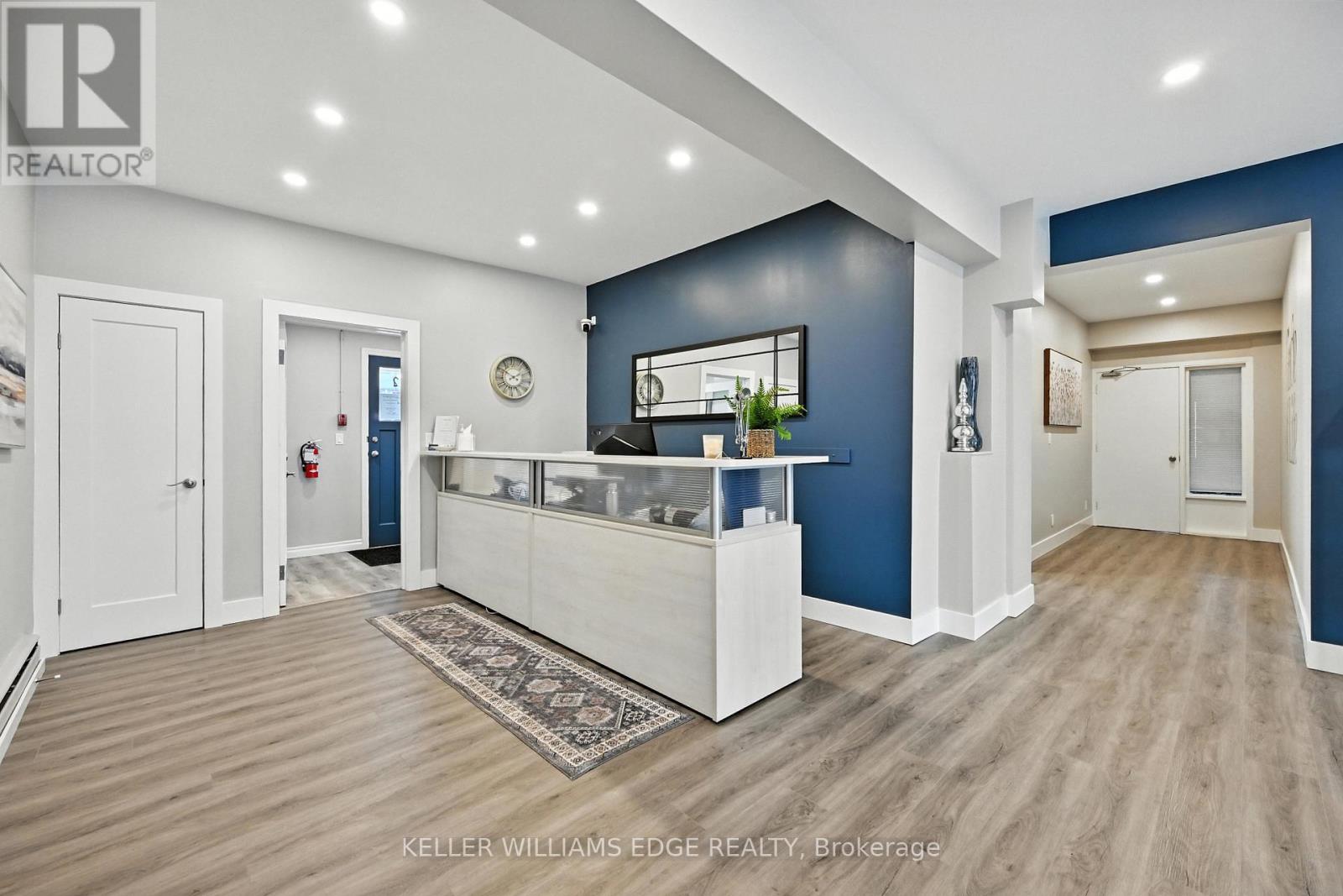 22 Mill Street S, Hamilton, Ontario  L0R 2H0 - Photo 11 - X12248010