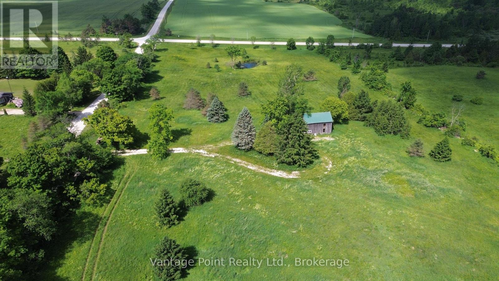 605303 Sideroad 13a, Grey Highlands, Ontario  N0H 1C0 - Photo 3 - X12264849