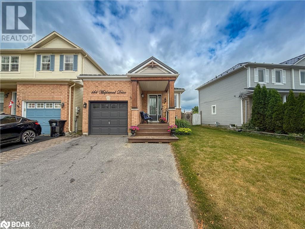 Property at 144 MAPLEWOOD Drive image 3