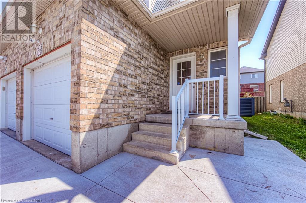 Property at 1332 COUNTRYSTONE Drive image 4