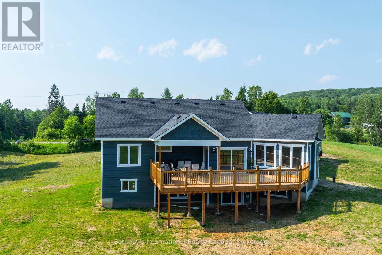 141 Three Mile Lake Road, Armour (Katrine), Ontario  P0A 1L0 - Photo 31 - X12264895