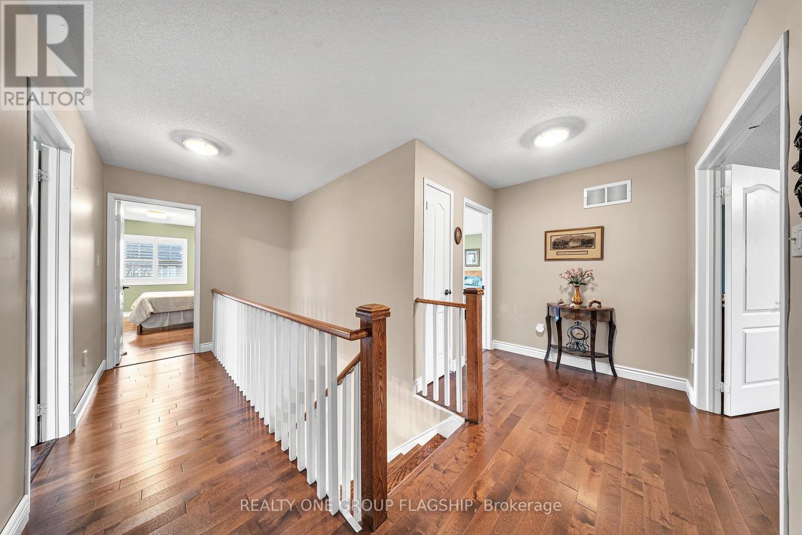 35 Hurst Street, Halton Hills, Ontario  L7J 2Z8 - Photo 18 - W12264866