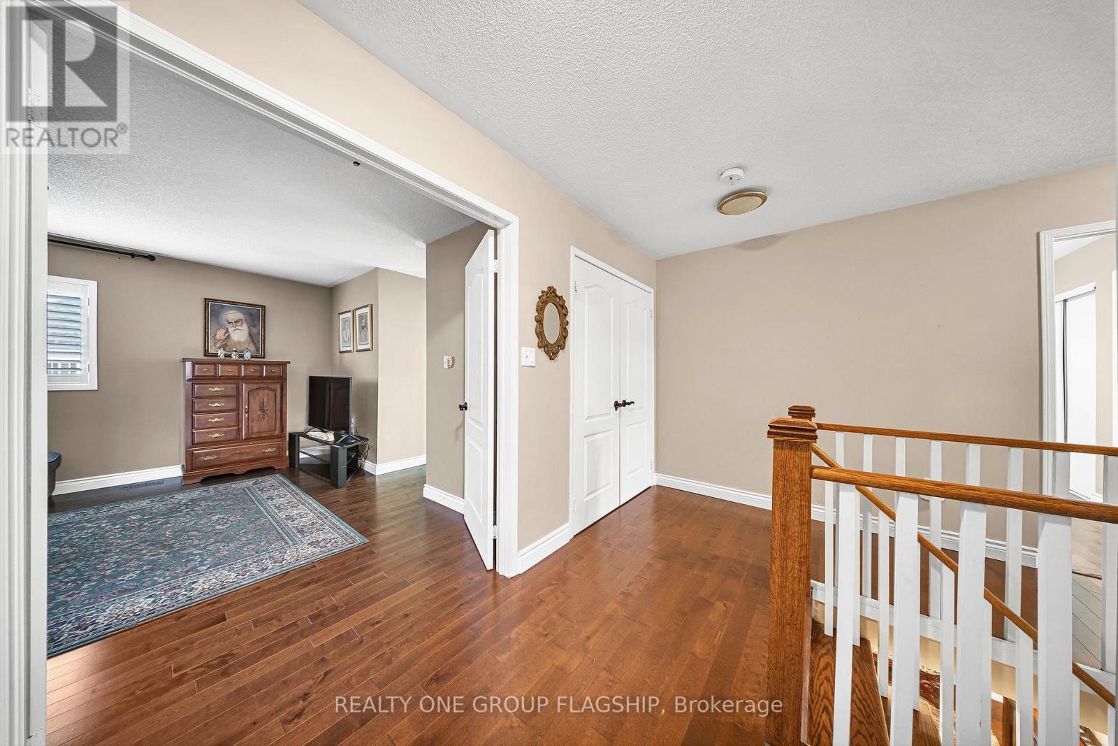 35 Hurst Street, Halton Hills, Ontario  L7J 2Z8 - Photo 19 - W12264866