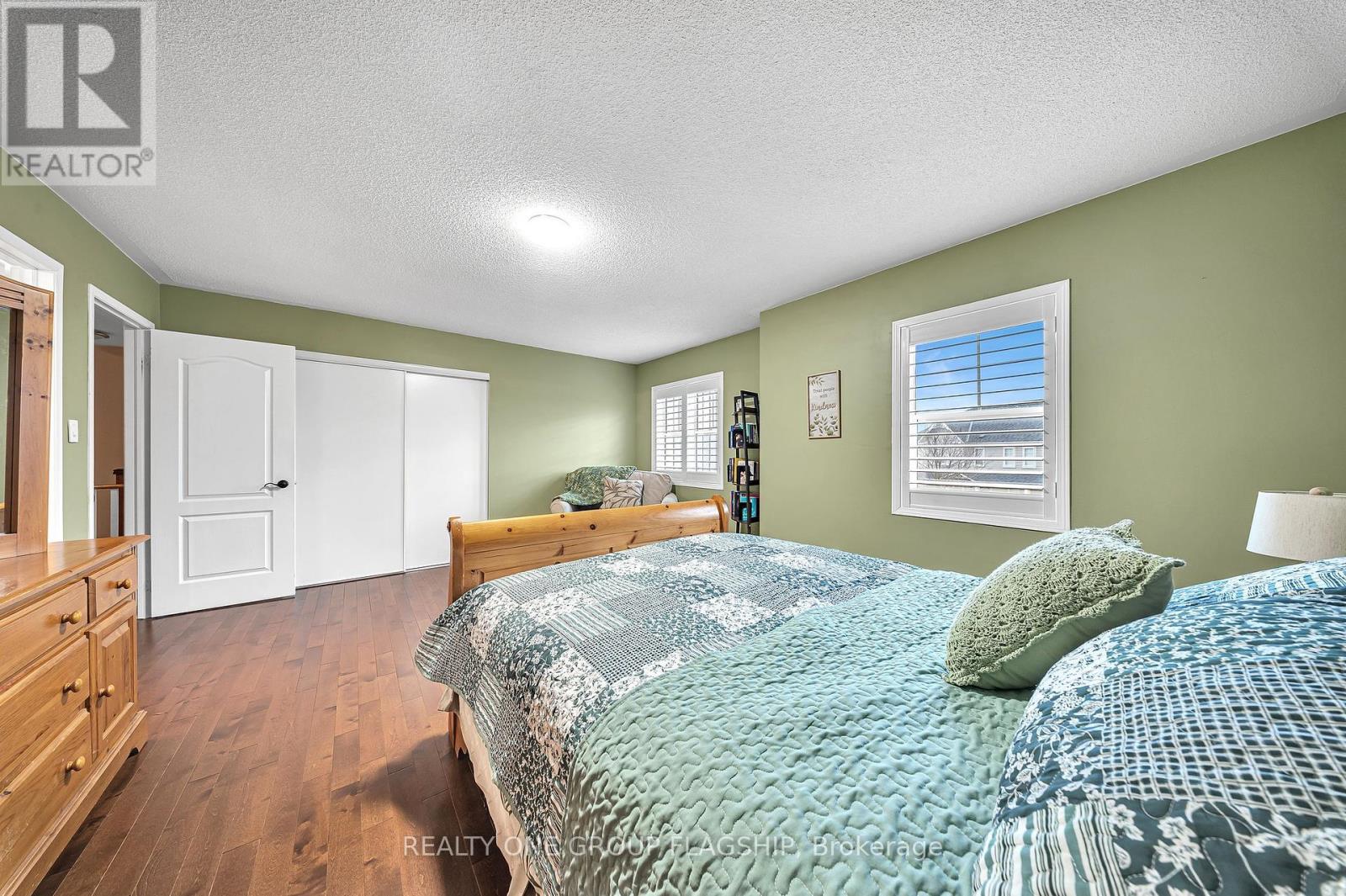 35 Hurst Street, Halton Hills, Ontario  L7J 2Z8 - Photo 30 - W12264866
