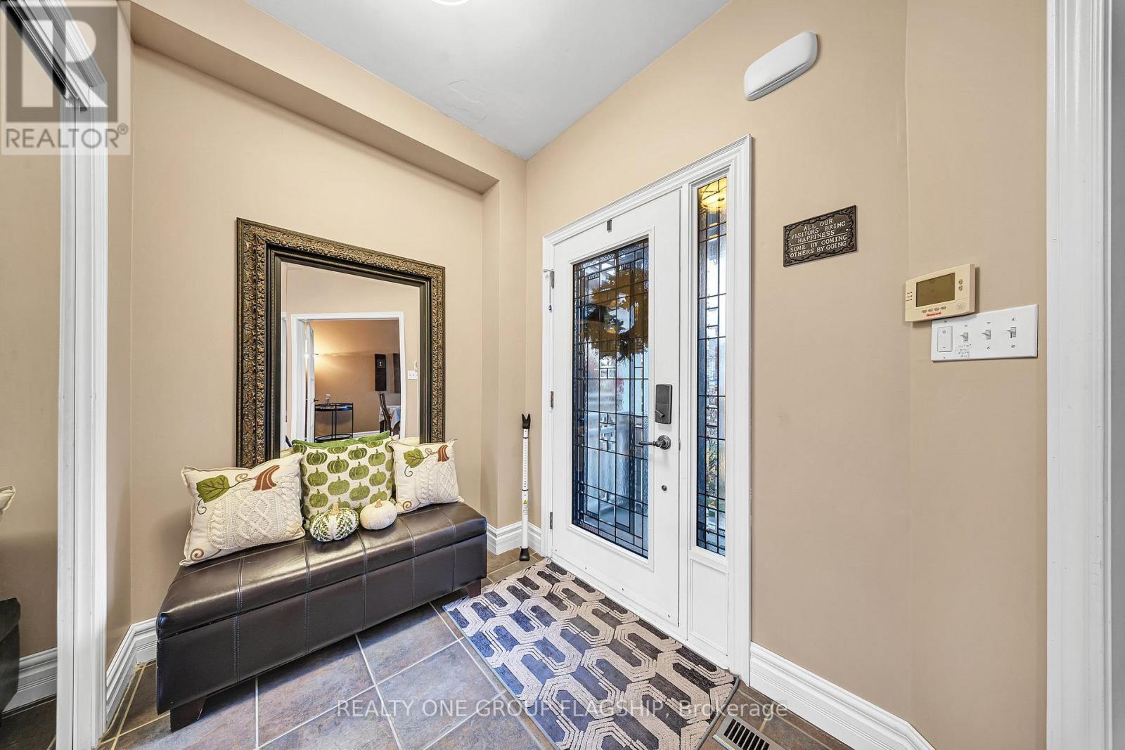 Property at 35 HURST STREET image 5