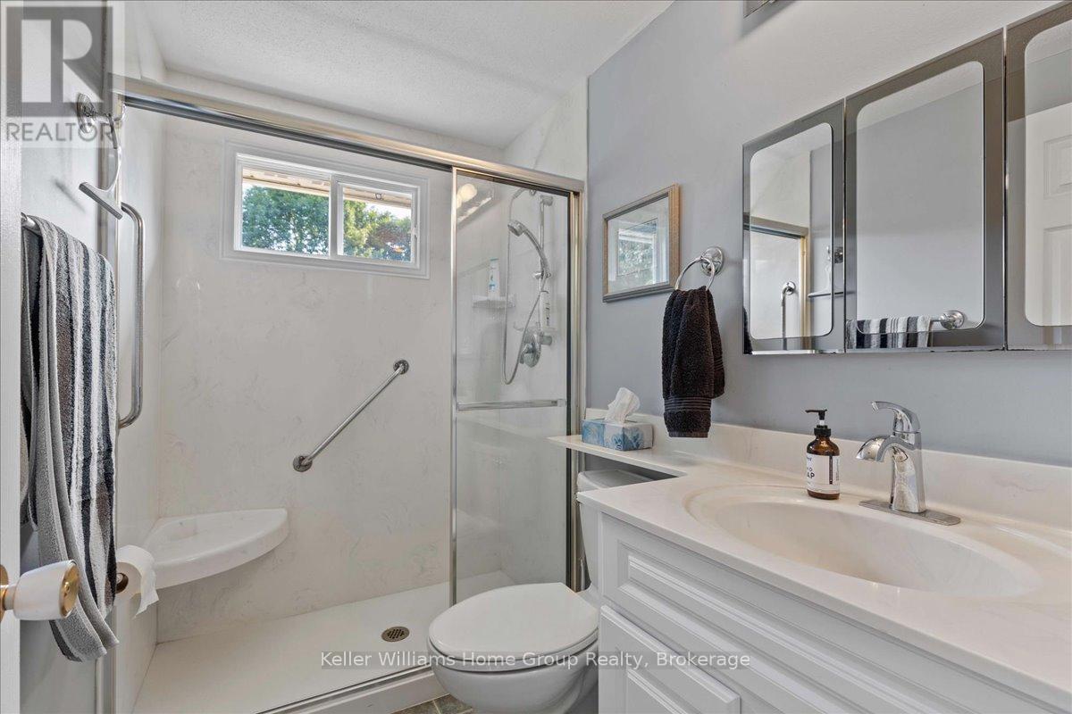 120 Can Robert Street, Centre Wellington, Ontario  N1M 3C1 - Photo 16 - X12264924