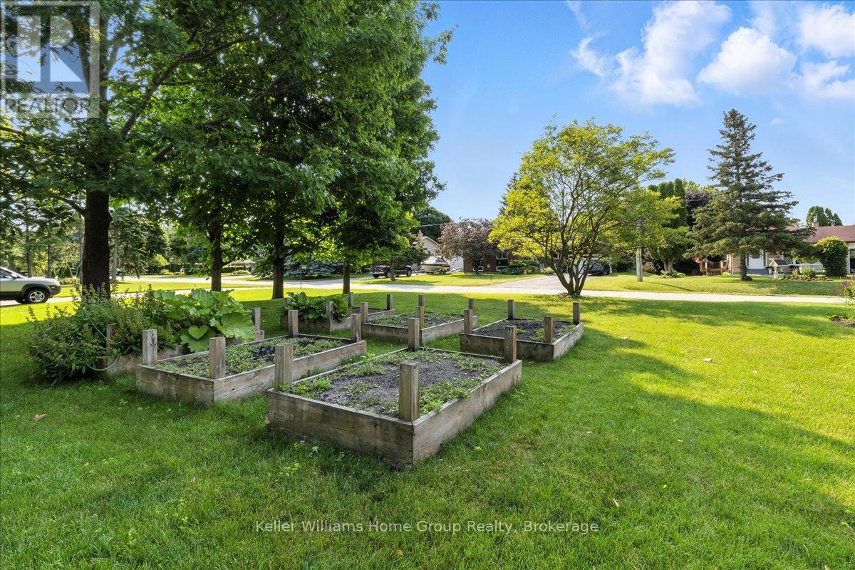 120 Can Robert Street, Centre Wellington, Ontario  N1M 3C1 - Photo 36 - X12264924