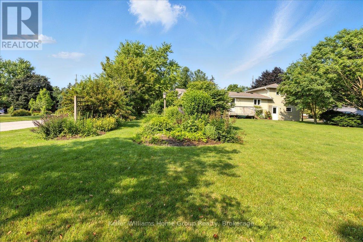 120 Can Robert Street, Centre Wellington, Ontario  N1M 3C1 - Photo 37 - X12264924