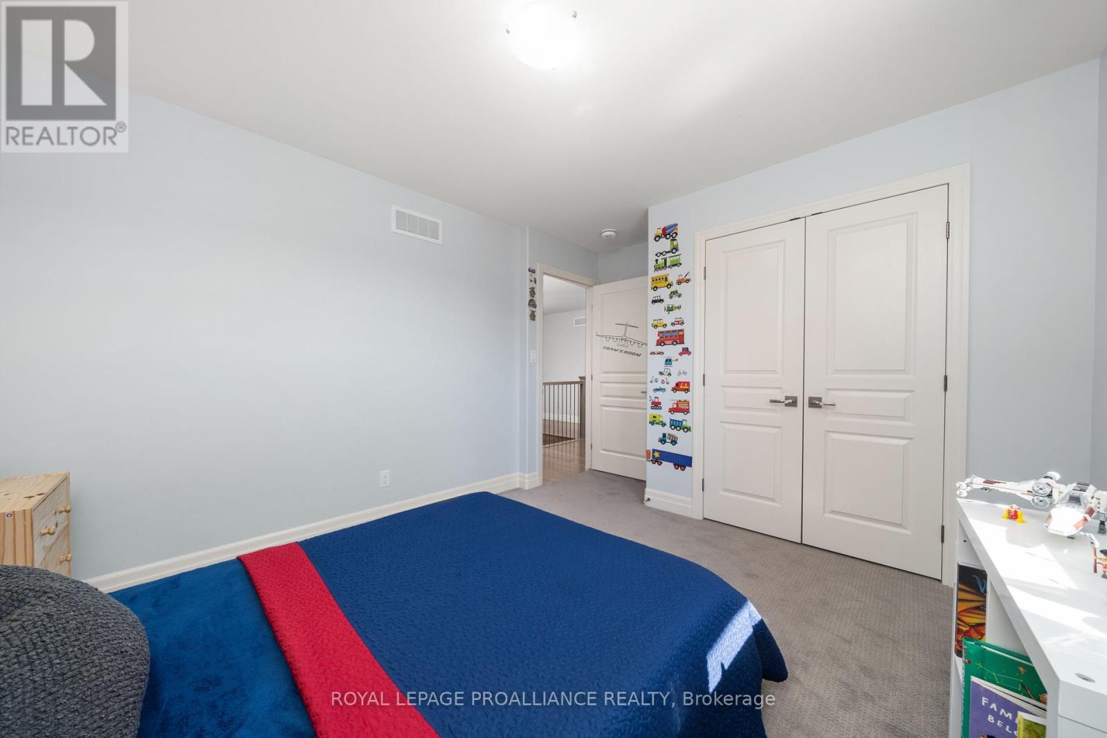 64 Crews Crescent, Quinte West, Ontario  K8V 0G3 - Photo 26 - X12264974