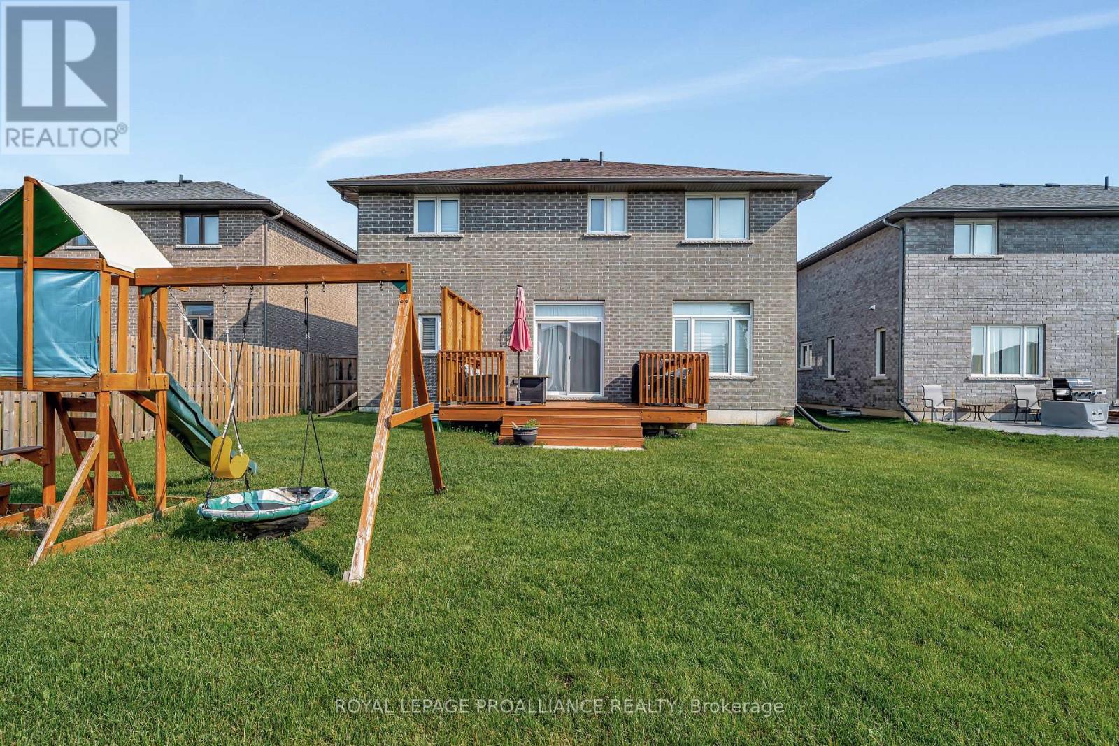 64 Crews Crescent, Quinte West, Ontario  K8V 0G3 - Photo 46 - X12264974