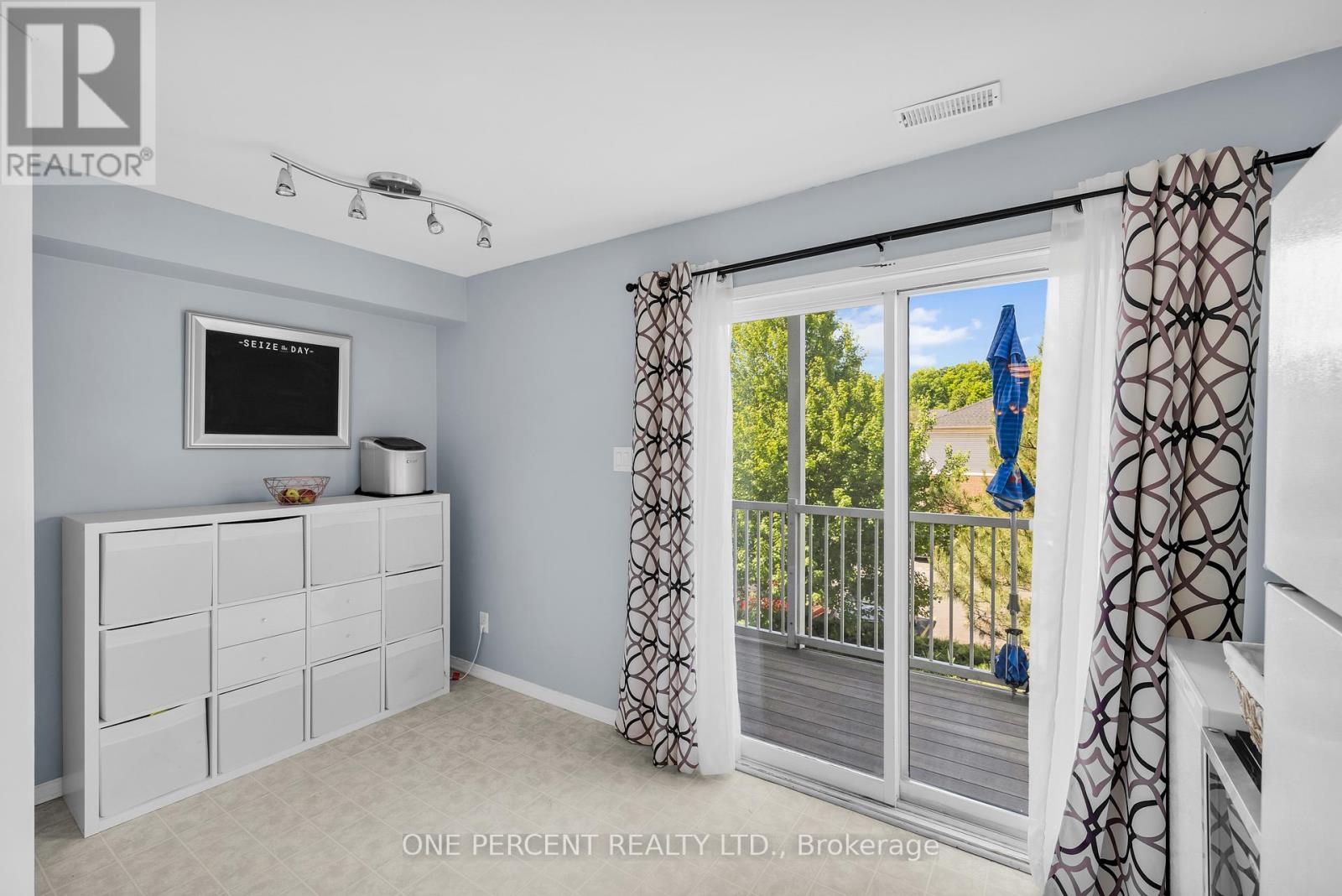 3 - 250 Cresthaven Drive, Ottawa, Ontario  K2G 6W4 - Photo 27 - X12264977