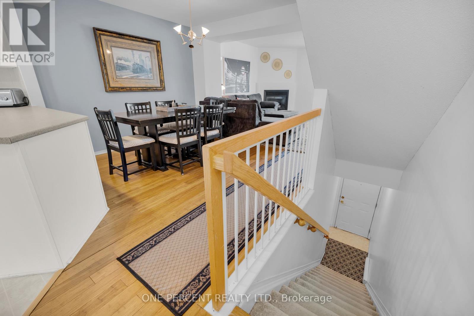 Property at 3 - 250 CRESTHAVEN DRIVE image 3