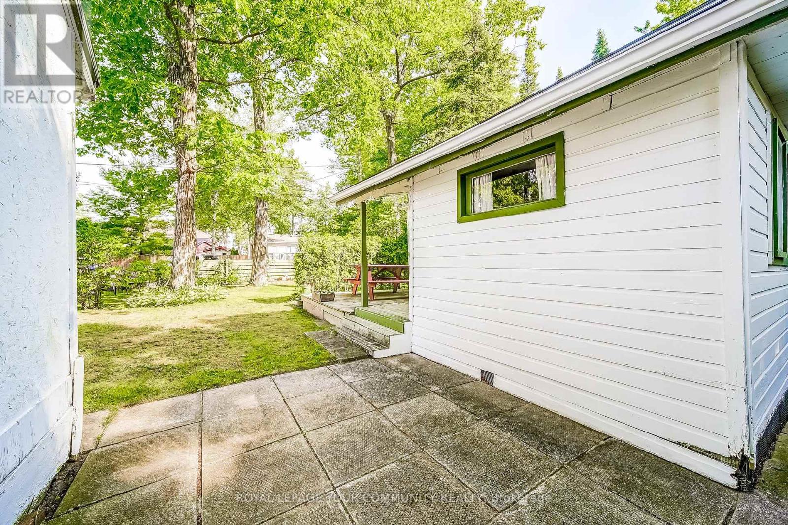 45 30th Street Sw, Wasaga Beach, Ontario  L9Z 2C8 - Photo 34 - S12264985