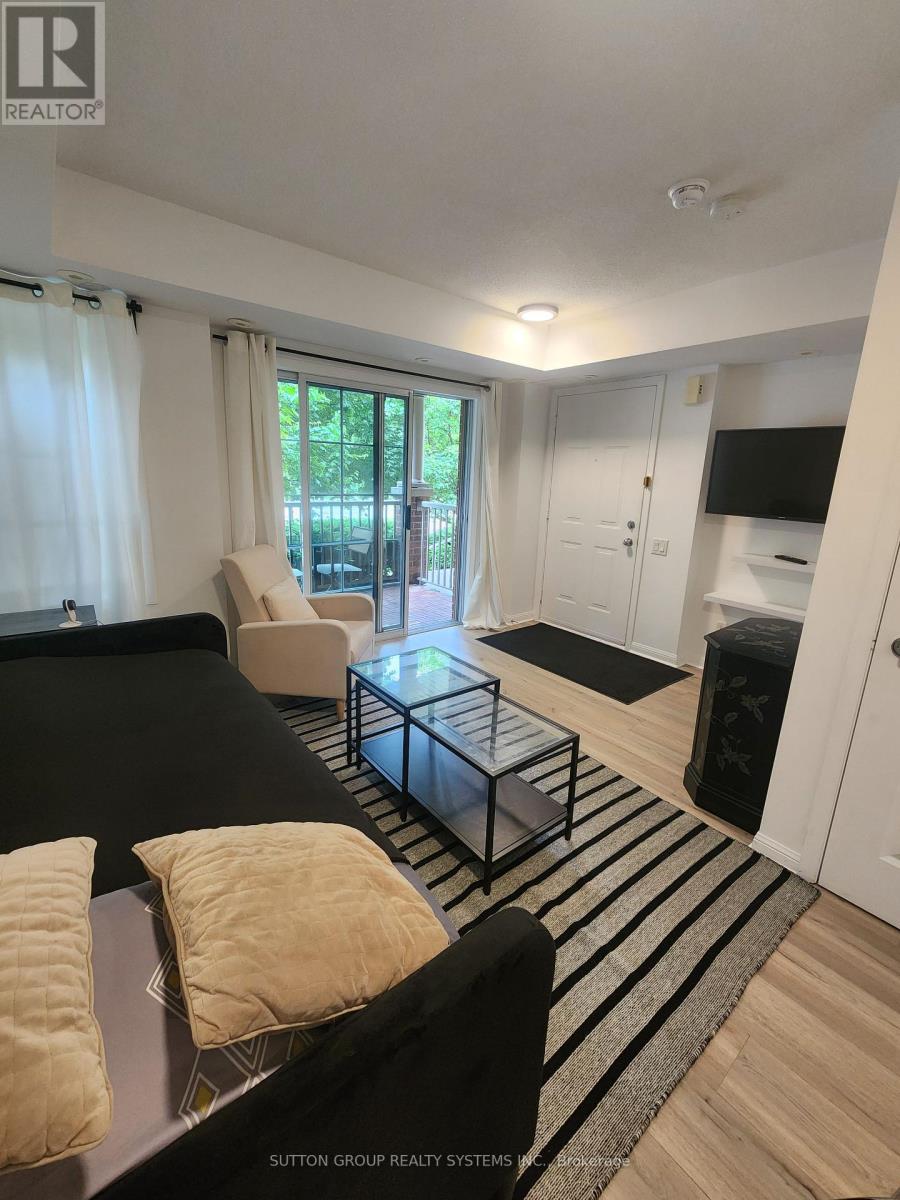 Property at TH20 - 93 THE QUEENSWAY image 3