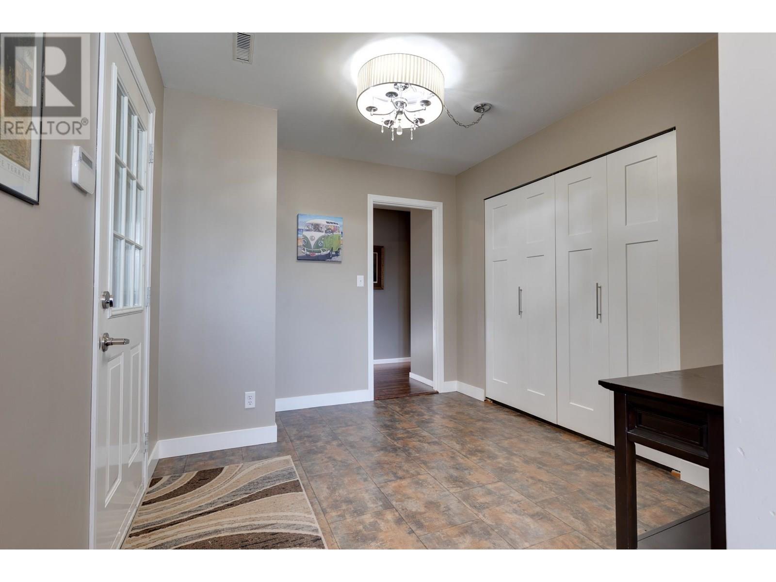 Property at 1561 PAXTON PLACE image 2