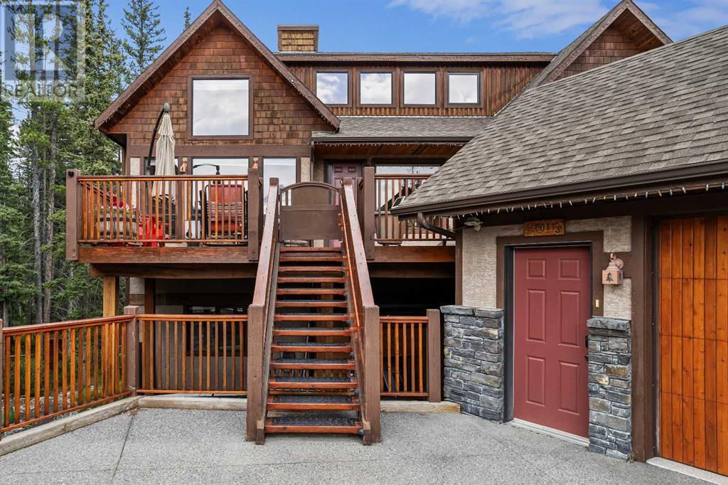 214 Eagle Point, Canmore, Alberta  T1W 3E6 - Photo 3 - A2235452