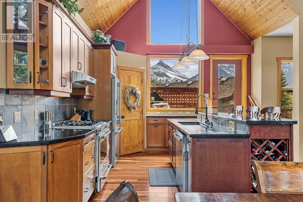 214 Eagle Point, Canmore, Alberta  T1W 3E6 - Photo 19 - A2235452